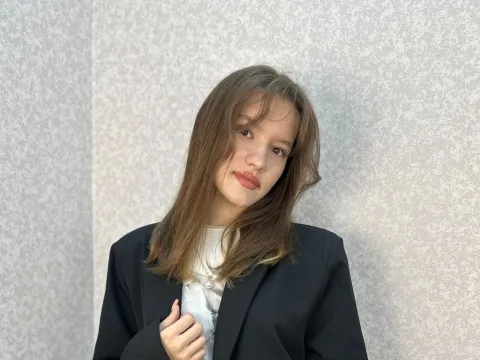 ElletteHewlett