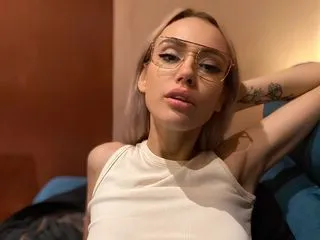 Live Sex Show of LillieHuff on Live Privates